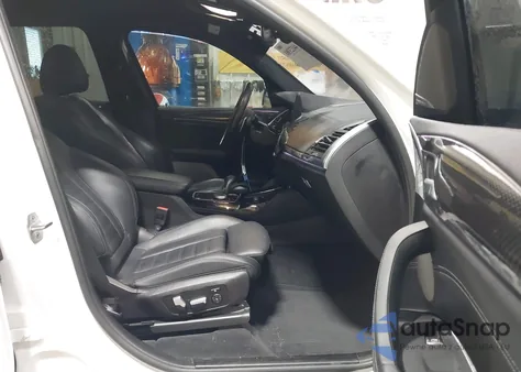 2022 BMW X3 M z USA, uszkodzony, nr VIN 5YM13EC04N9J72840